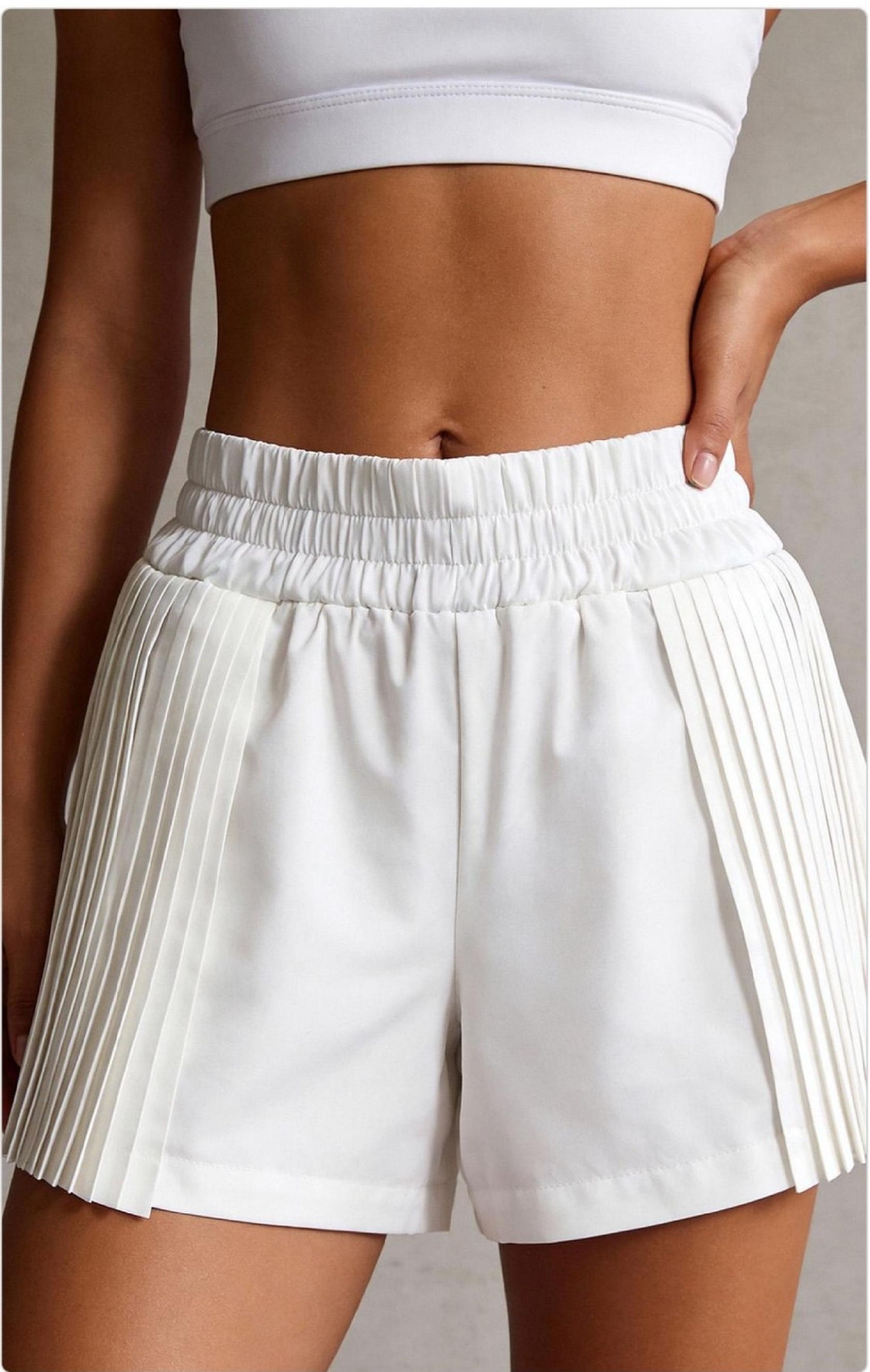 Pleated quick-drying shorts